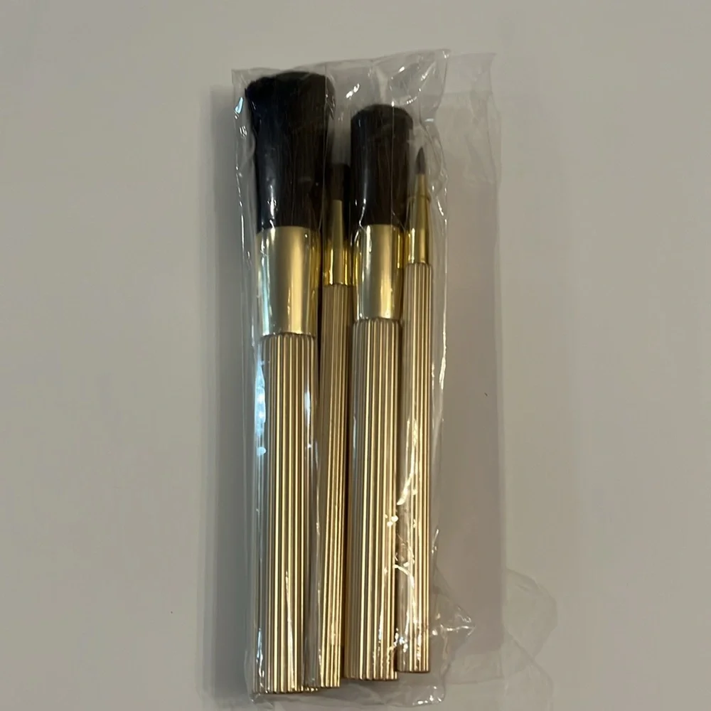 Estée Lauder set of 4 Brushes. New still in plastic. - Picture 2 of 14